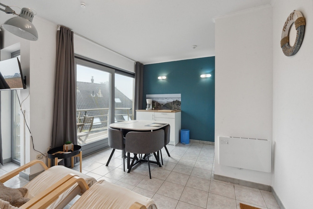 Nice Studio Near the Beach