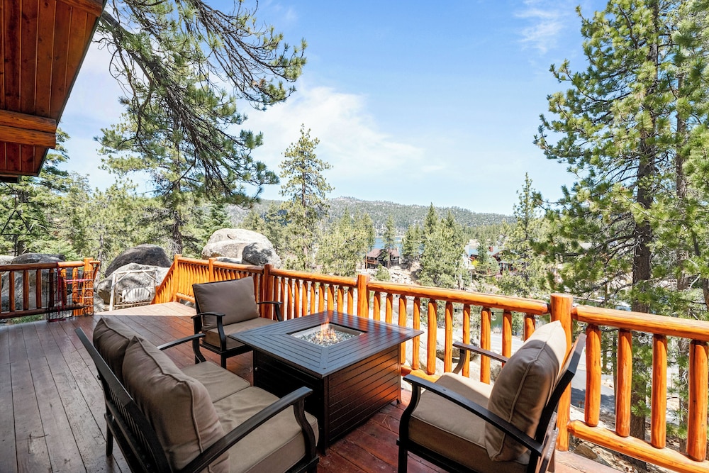 Lakeview Lodge