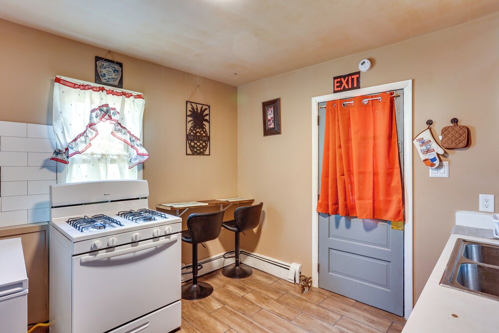HBG Apt ~ 3 Mi to Downtown & River!