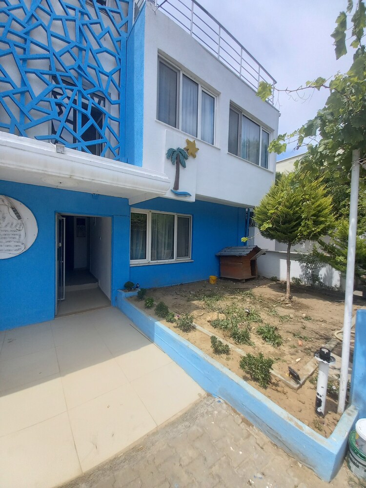 Photo 9