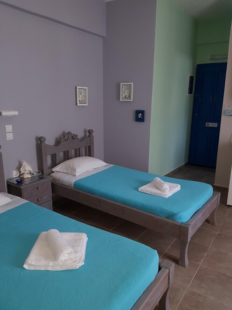 Karabo Hotel