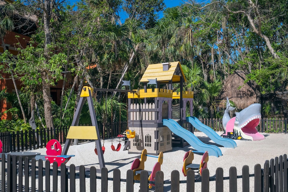 Iberostar Waves Quetzal - Property Image 38