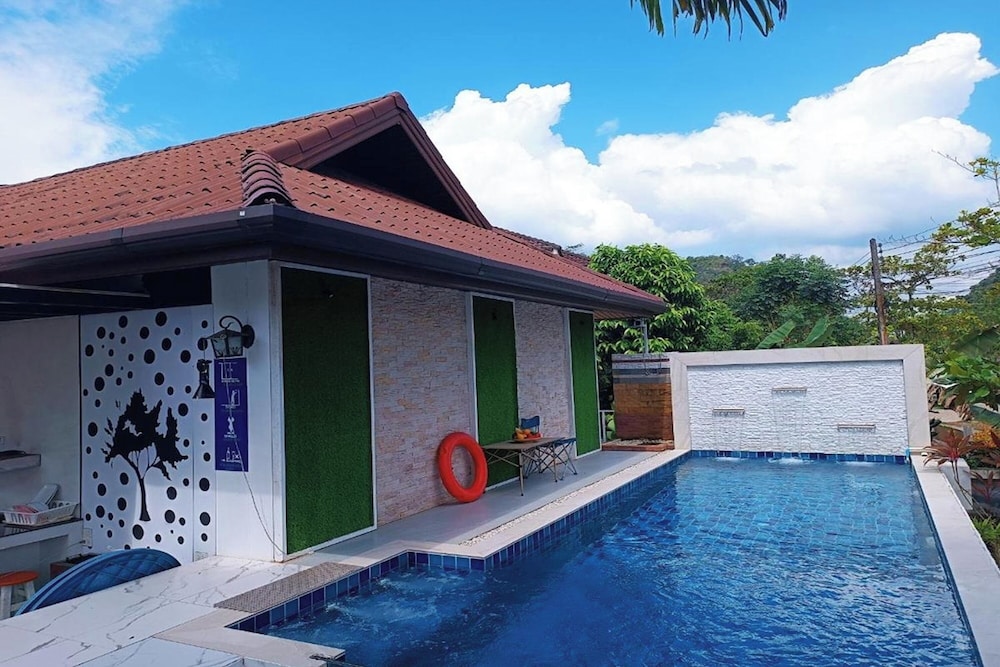 Krabi River Cottage Pool Villa