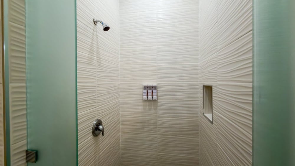 200 Steps To Beach Private Pool 2 Big Levels 3 Bedroom Apts