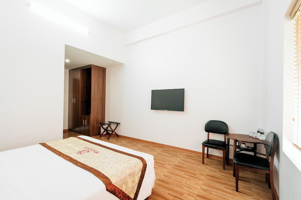 Phoenix Moc Chau Hotel