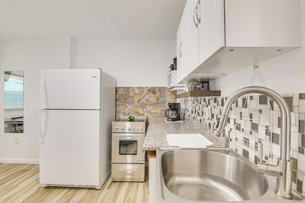 Cozy Miami Cottage: 5 Mi to Dtwn!