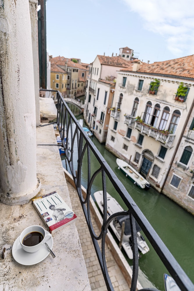 Palazzo Schiavoni Residenza d’Epoca