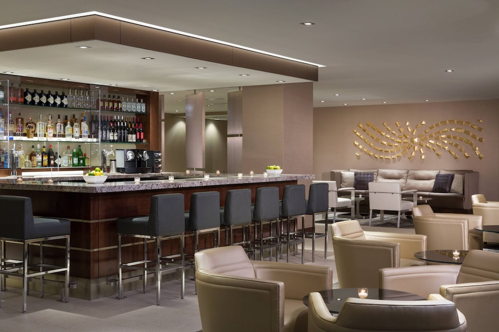 AC Hotels by Marriott Chicago Downtown photo 4