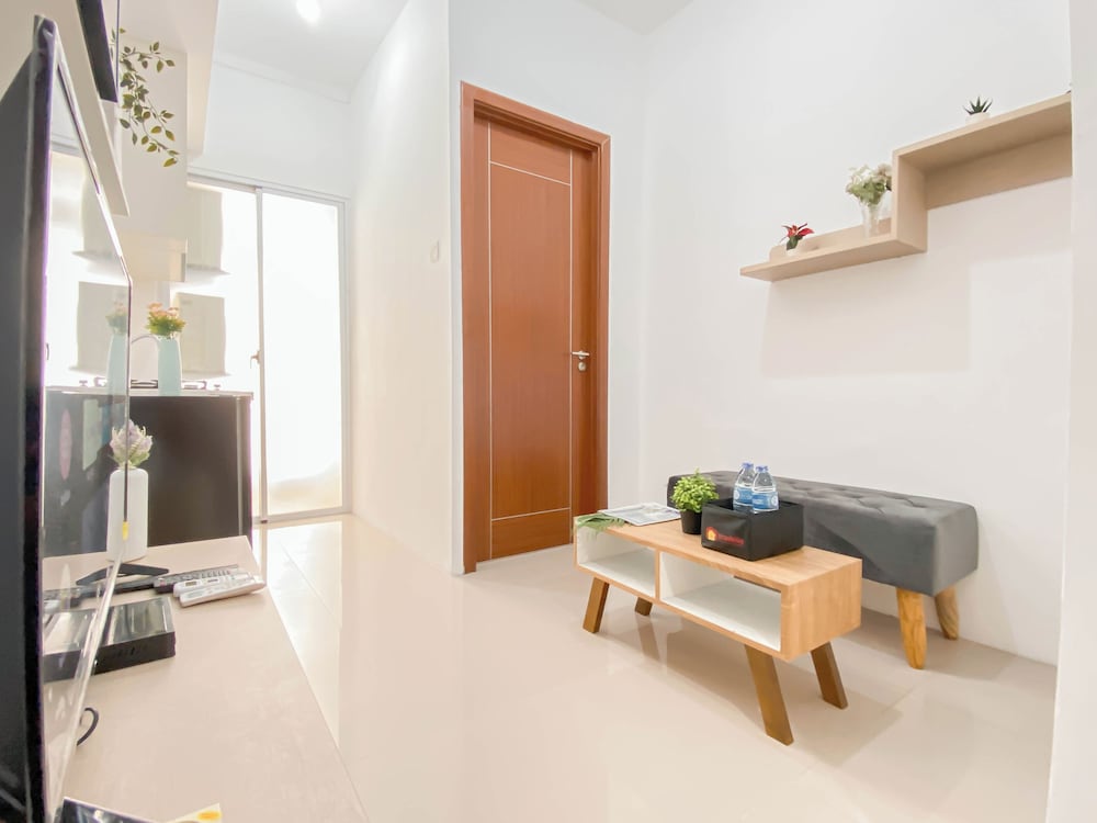 1Br At Vittoria Residence Apartment Near Puri Indah Mall