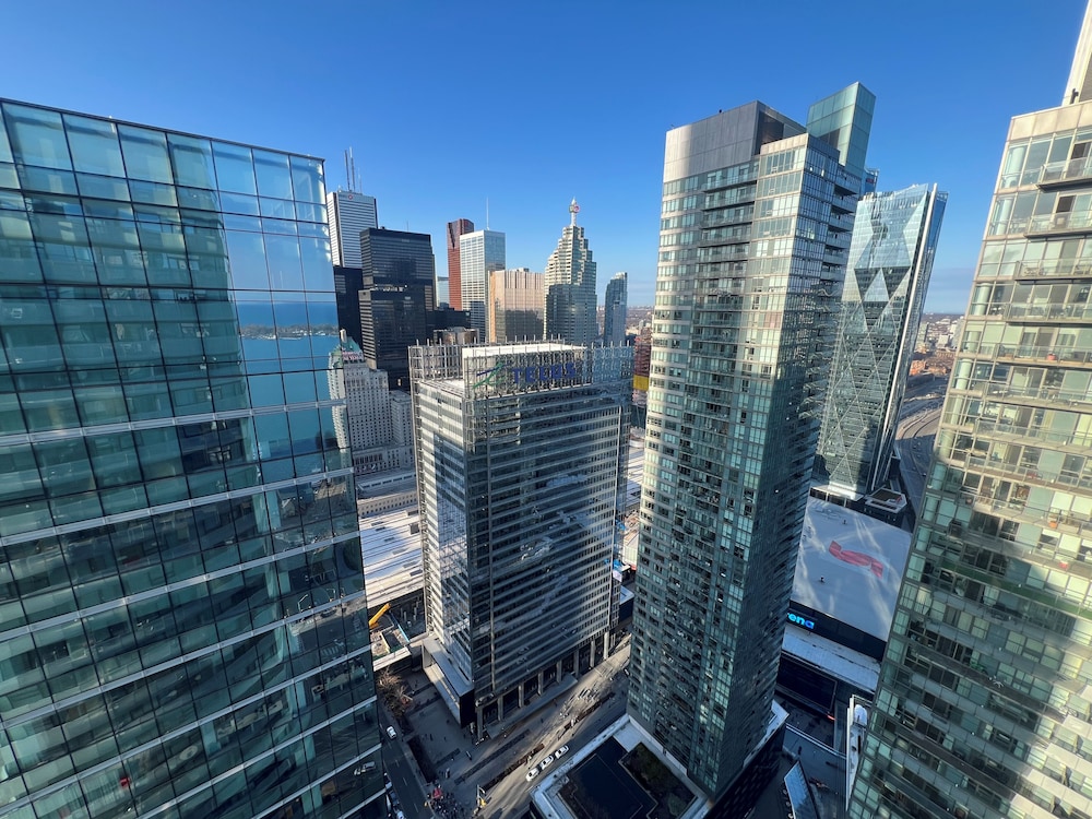 Elite Urban Lodgings