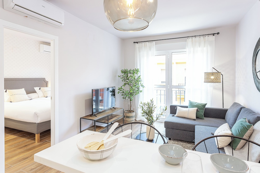 Genteel Home Santa Marta Sevilla