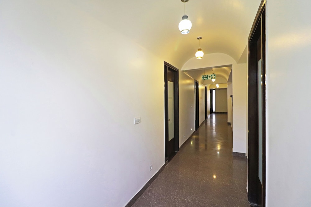 Hotel Smart Inn Mahipalpur Delhi Airport