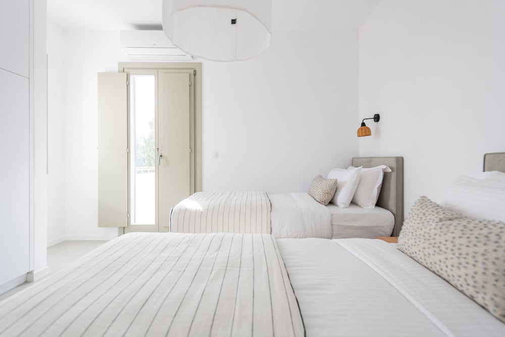 Triotissa Local Living Residences photo 4