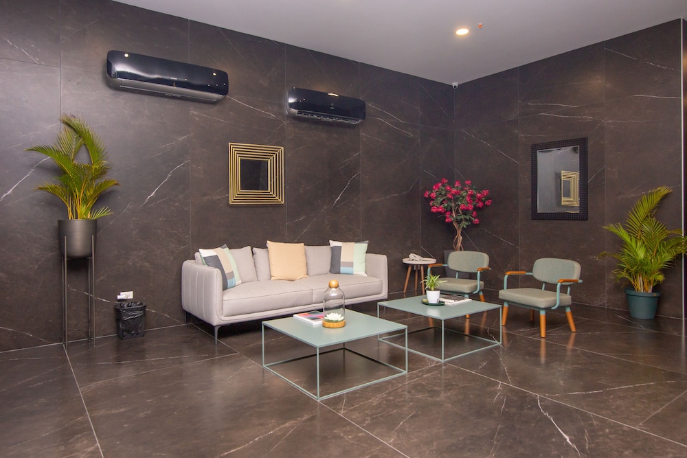 Boutique Apartments Panama view 3