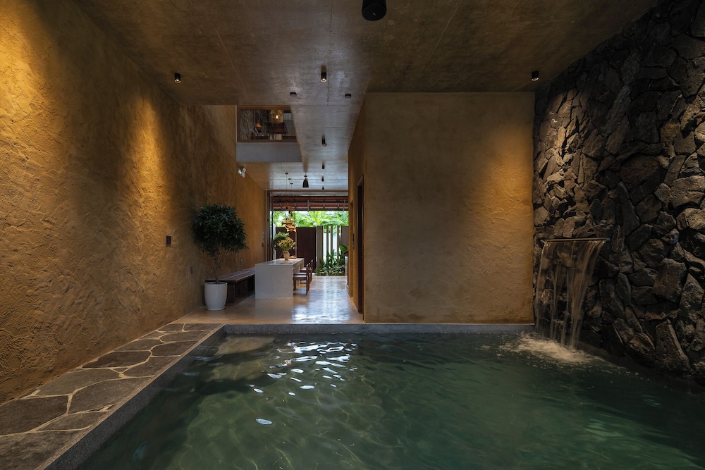 Wazen Retreat Villa Da Nang