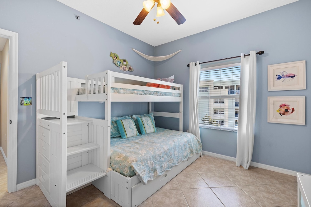 Oceanwalk 8-507