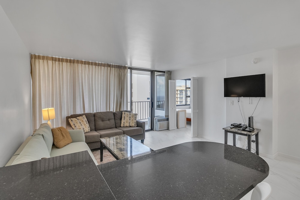 Waikiki Banyan Condo Located One Block From Waikiki Beach! by Koko Resort Vacation Rentals