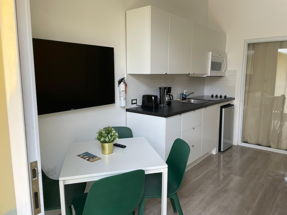 Villas Auxilio Mutuo 102
