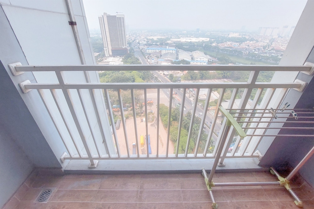 Modern Look Studio at Springwood Residence Tangerang Apartment