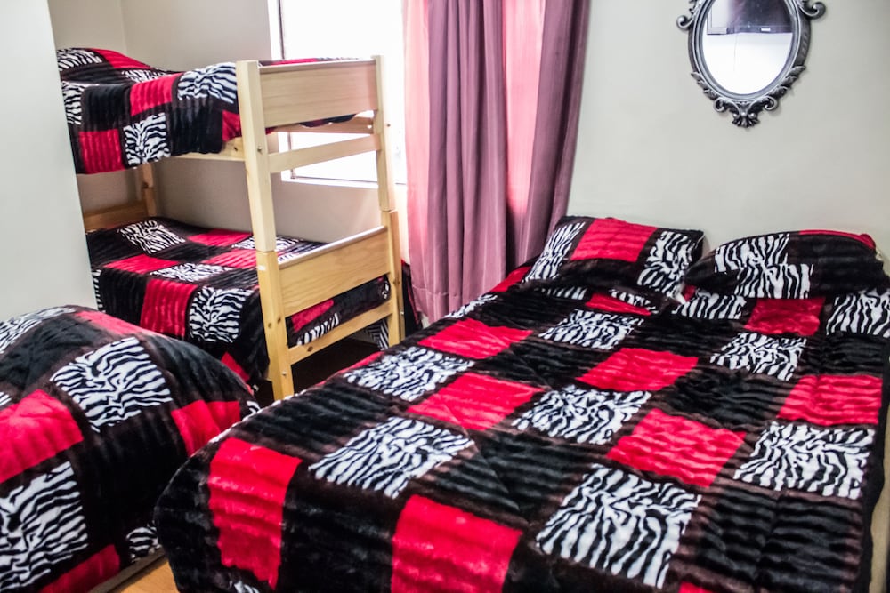 Hostal Chile Chico - Hostel