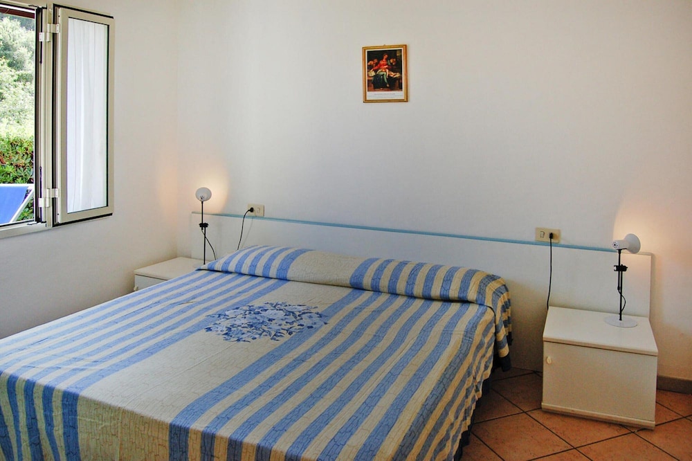 Apartment in Capoliveri Near Sandy Beaches photo 2