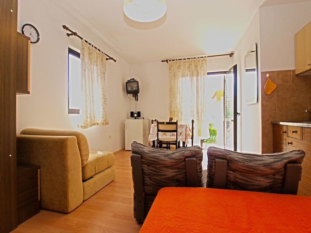 Apartments Antica 1371
