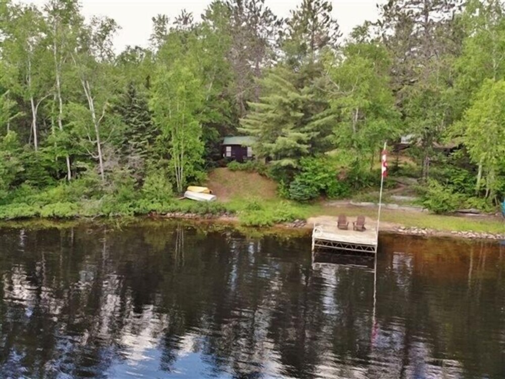 457 Lake St Peter 3 Bedroom Cottage