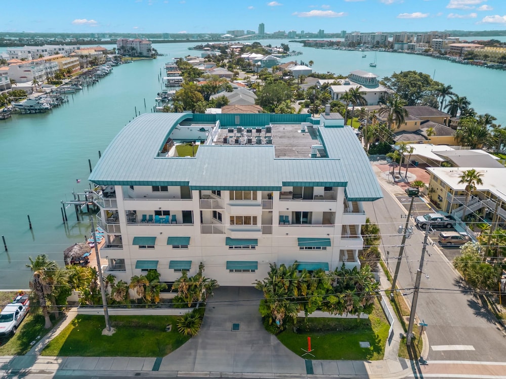 Sun West Palms 301 - Image 1