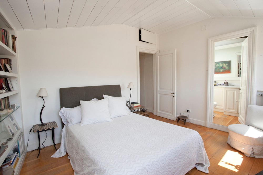 Wonder Princely Penthouse
