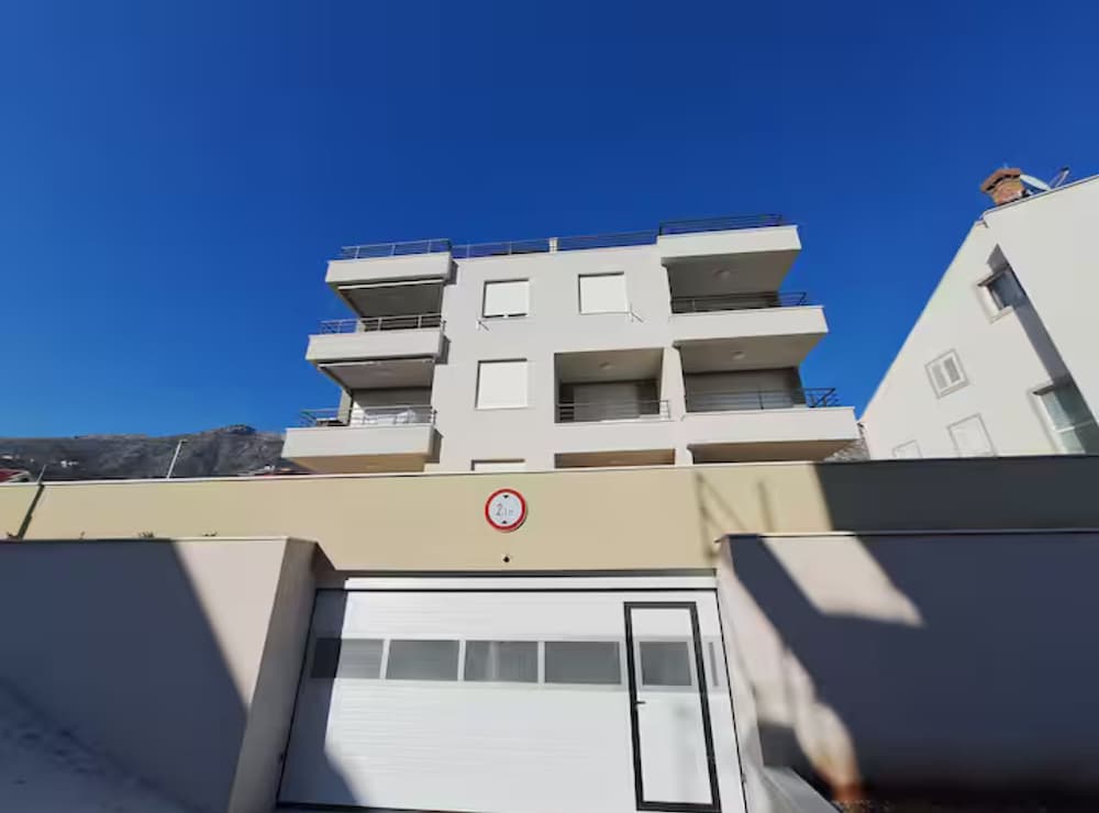 Modern Apartment Hortenzia