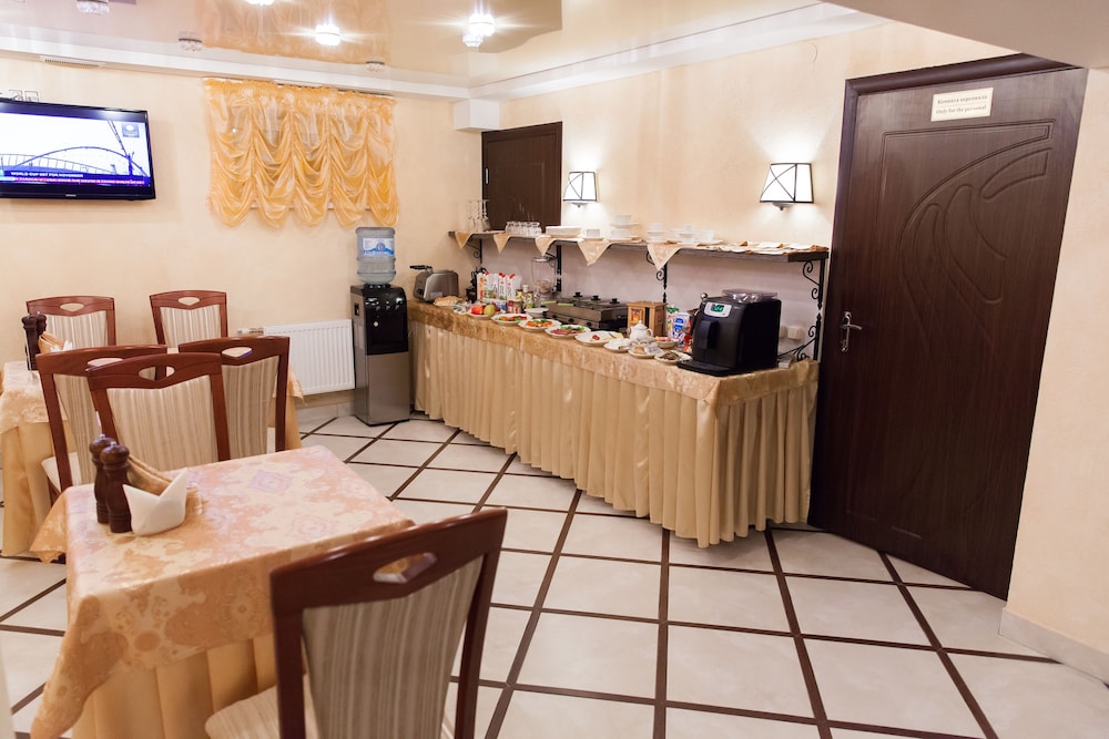 Gubernsky Hotel