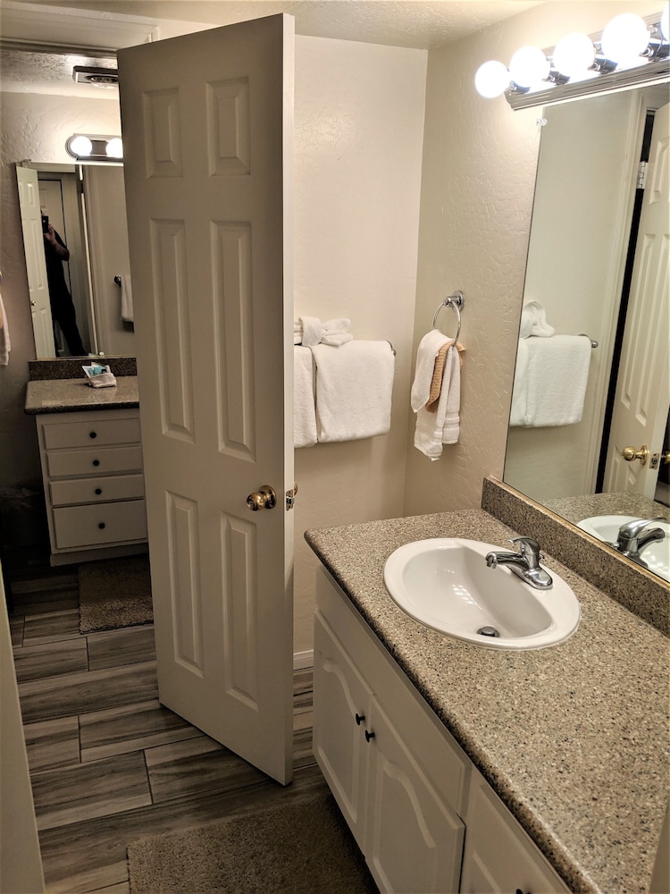 Snow Summit Townhouse Rentals & Sales