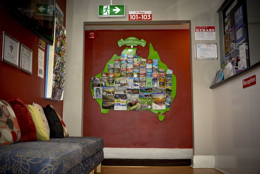 Ritz For Backpackers - Image 3