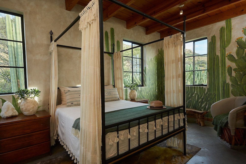 Sagrada Holistic Ranch view 5