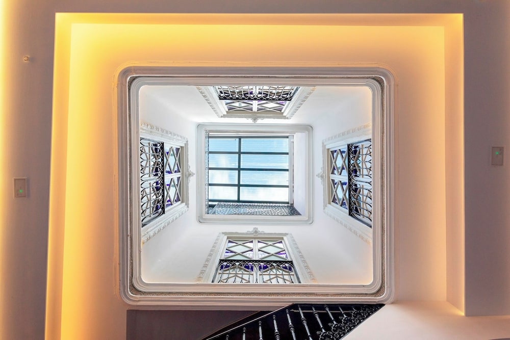 Exclusive Apartment in Seville.plaza del Museo 001