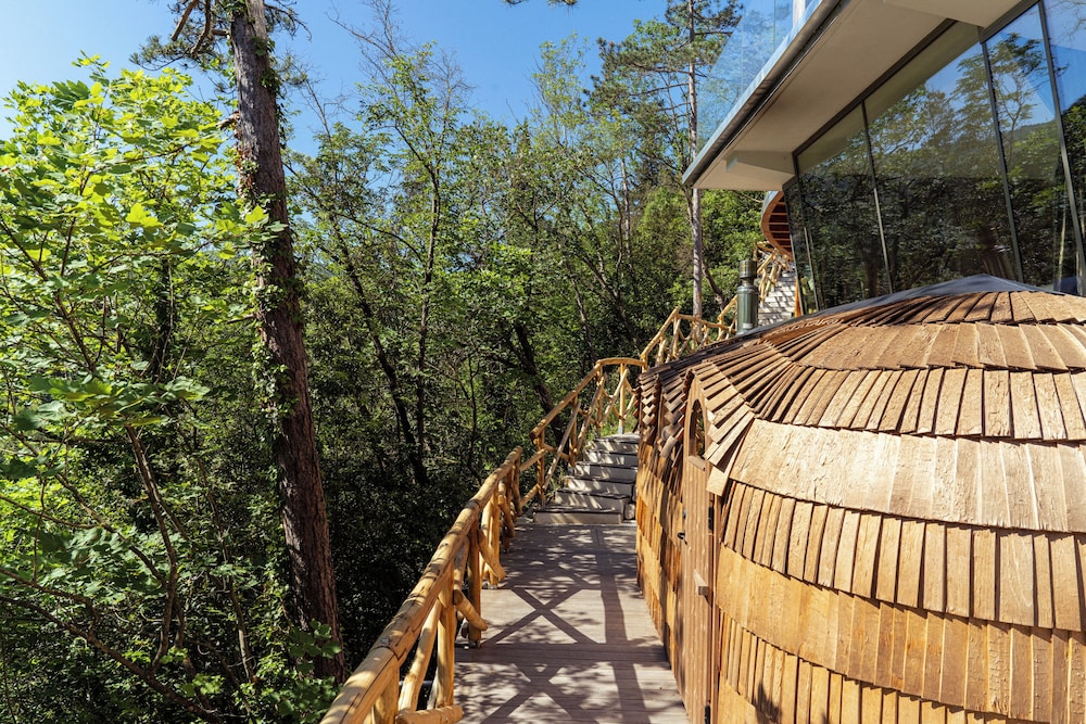 LA FORESTALE Luxury Ecolodge