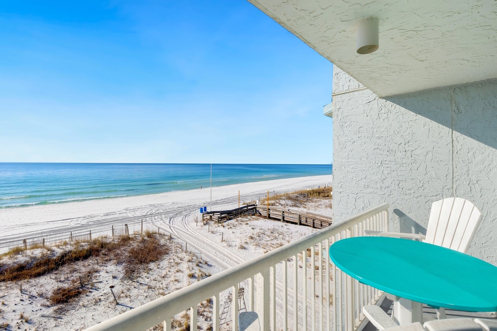 Islander Beach Resort 403 Condo