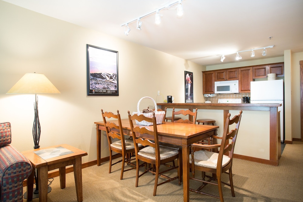 One Bedroom Condos at Powderhorn Lodge - Solitude UT