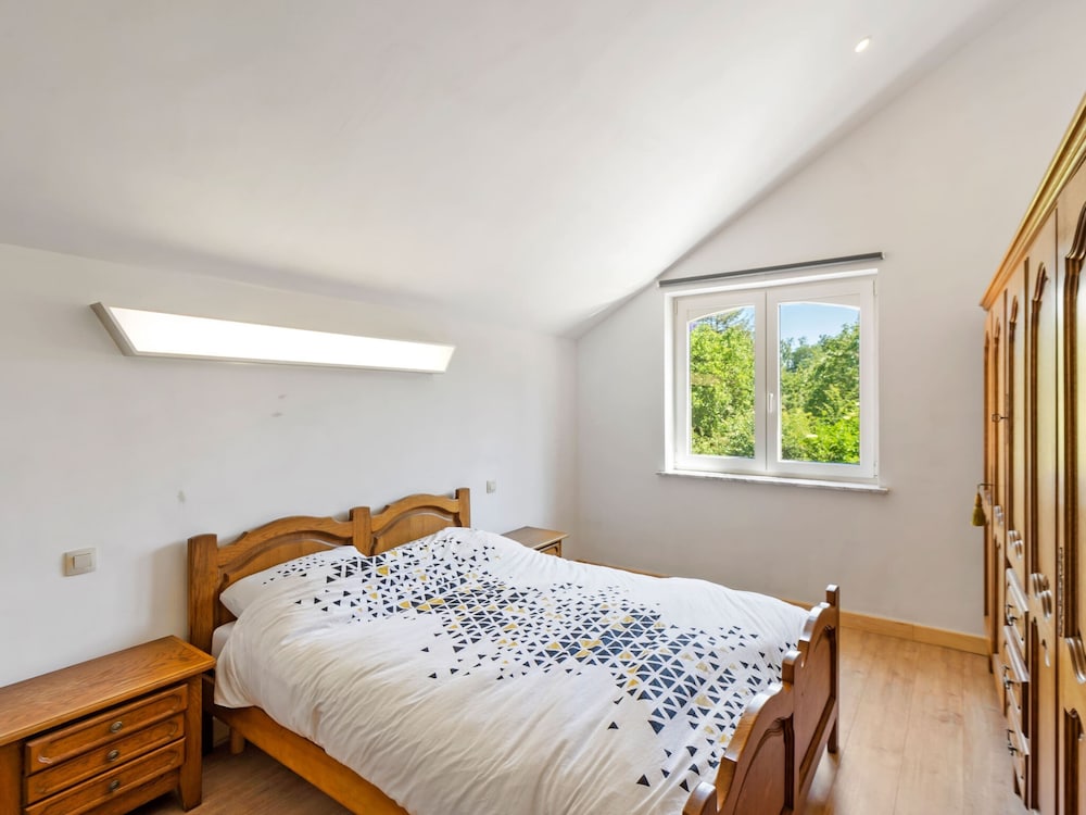 Charming Holiday Home in Geetbets With Terrace view 4