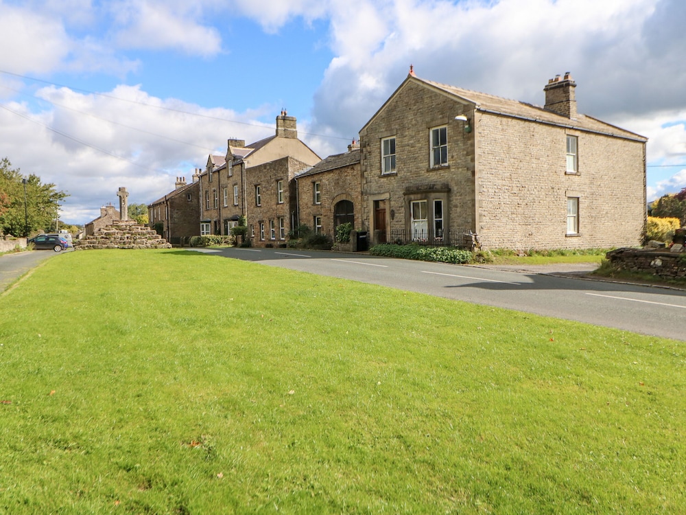 Hall Garth Cottage