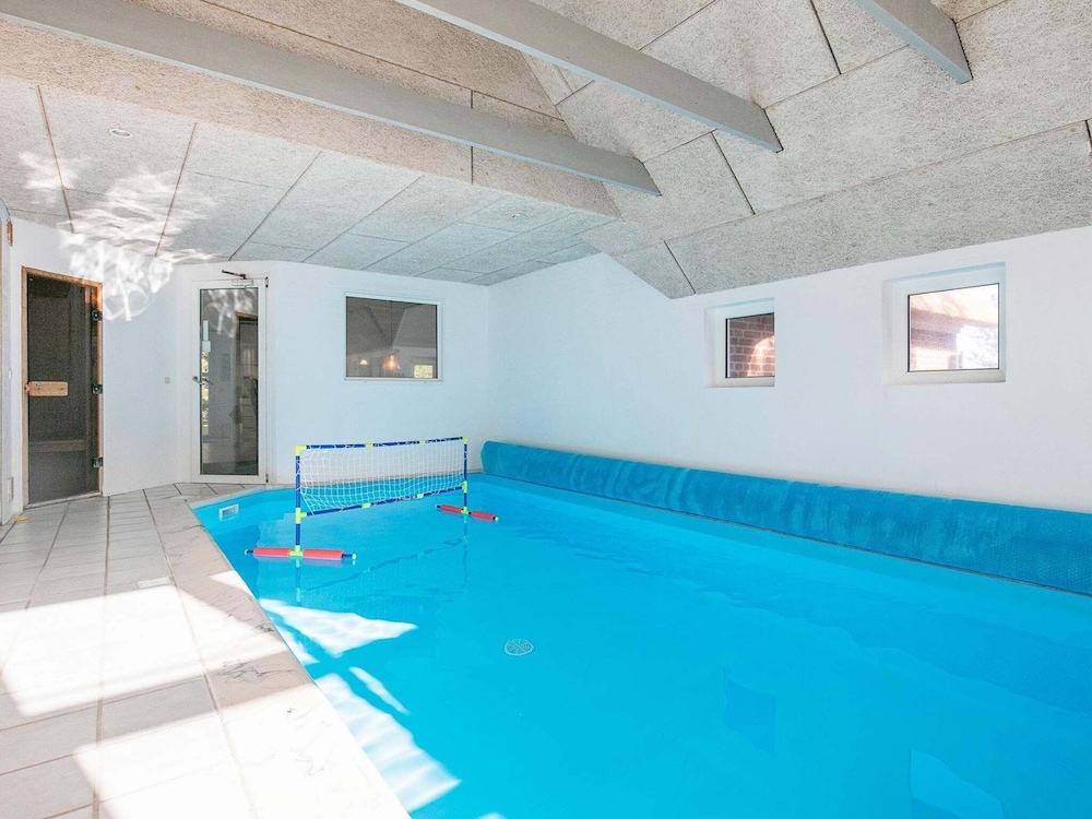 10 Person Holiday Home in Oksbol view 2