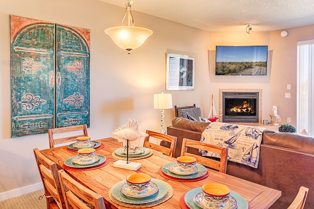 Outlook Condos at Oyhut Bay Resort