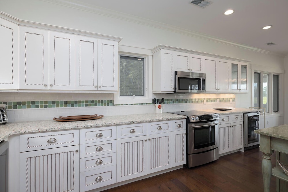 111 Cardinal Crest