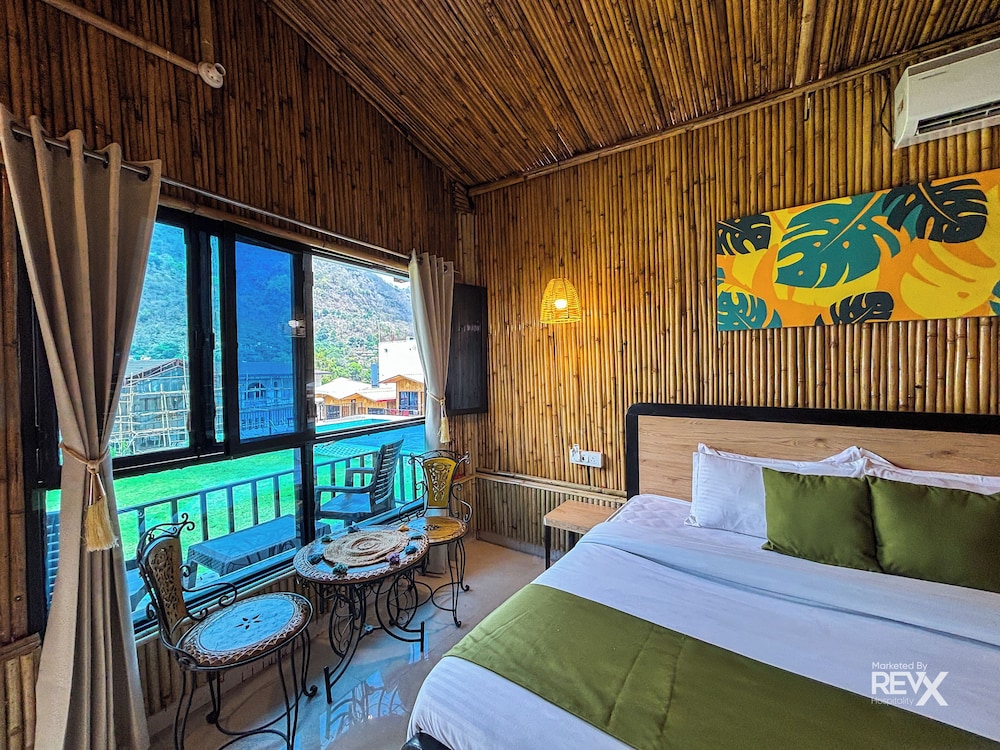 Euphoric Tiger Resort