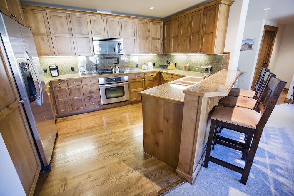 WestWall Lodge - Property Image 36