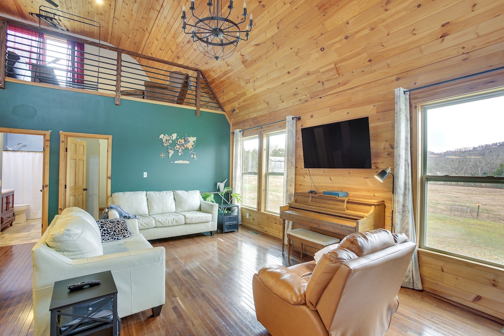 Bethpage Home w/ Private Hot Tub Game Room! - Property Image 25