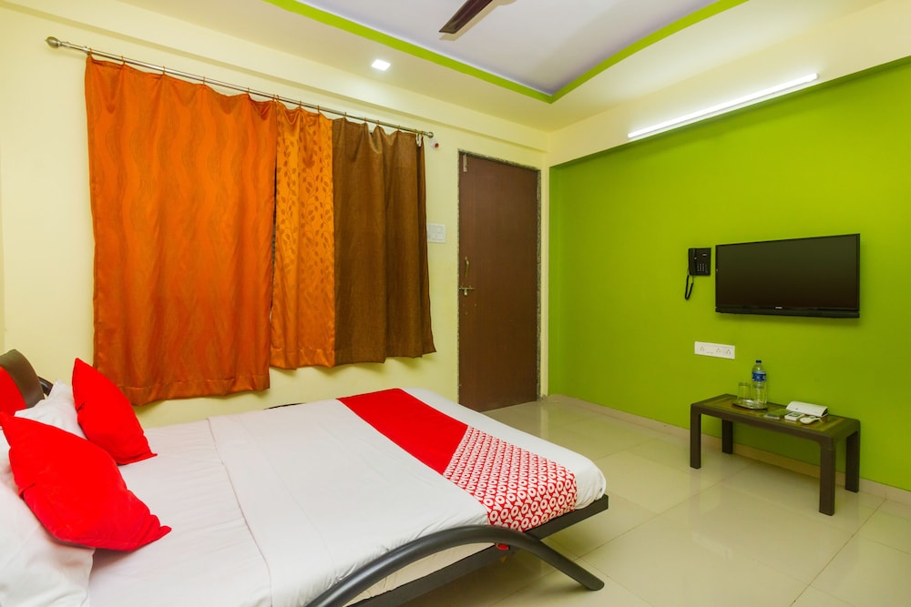 OYO 18878 Rane's Cottage view 5