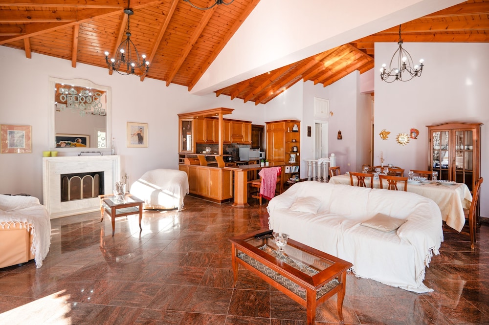 Villa Fantasia in Katavolos