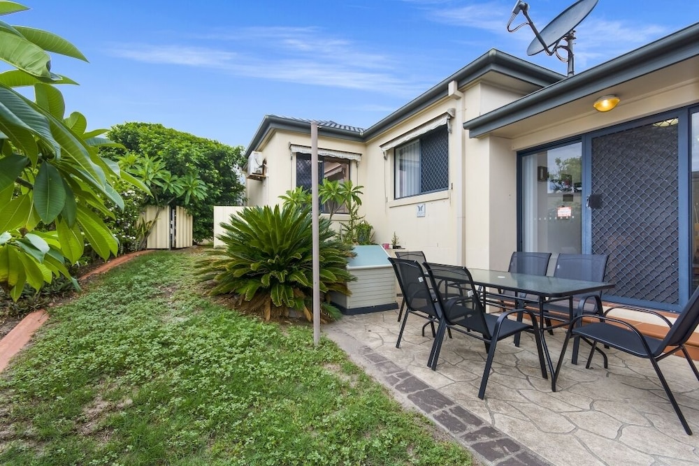 Oceania Beach Paradise view 4