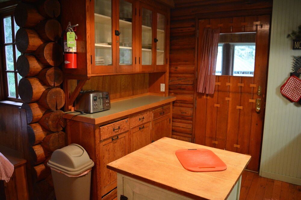 Copper Creek Inn at Mt Rainier